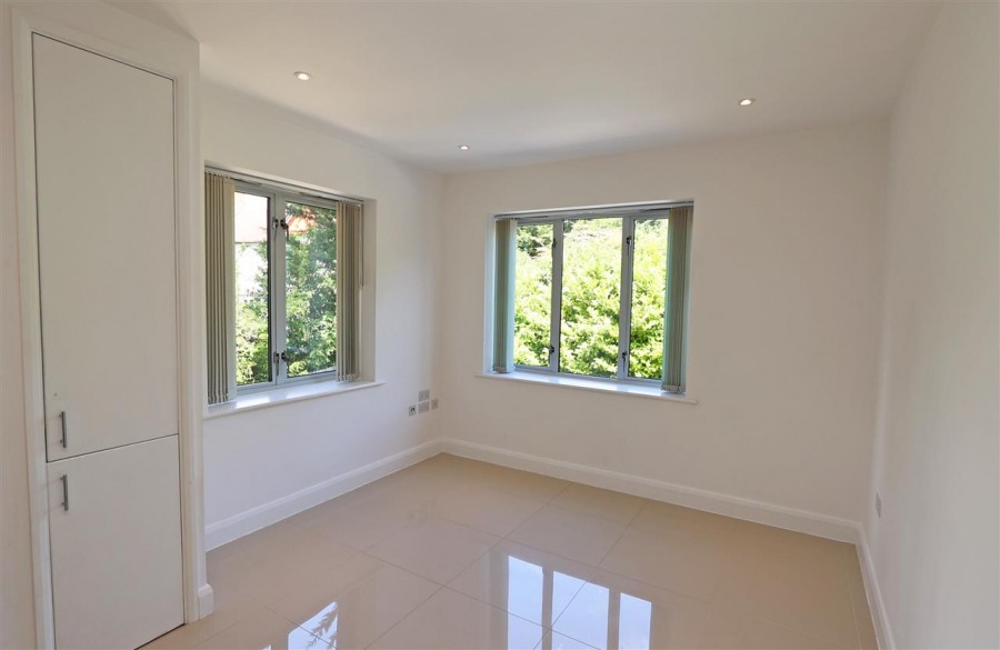 Images for Red House Apartments, 269 Sanderstead Road, South Croydon EAID:TT BID:JDE1