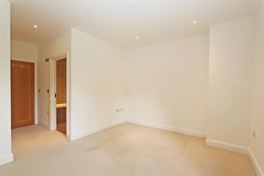 Images for Red House Apartments, 269 Sanderstead Road, South Croydon EAID:TT BID:JDE1