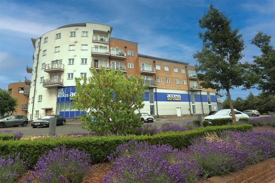 Images for Woodall Court, Croydon EAID:TT BID:JDE1