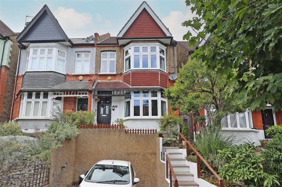 Images for Blenheim Park Road, South Croydon EAID:TT BID:JDE1